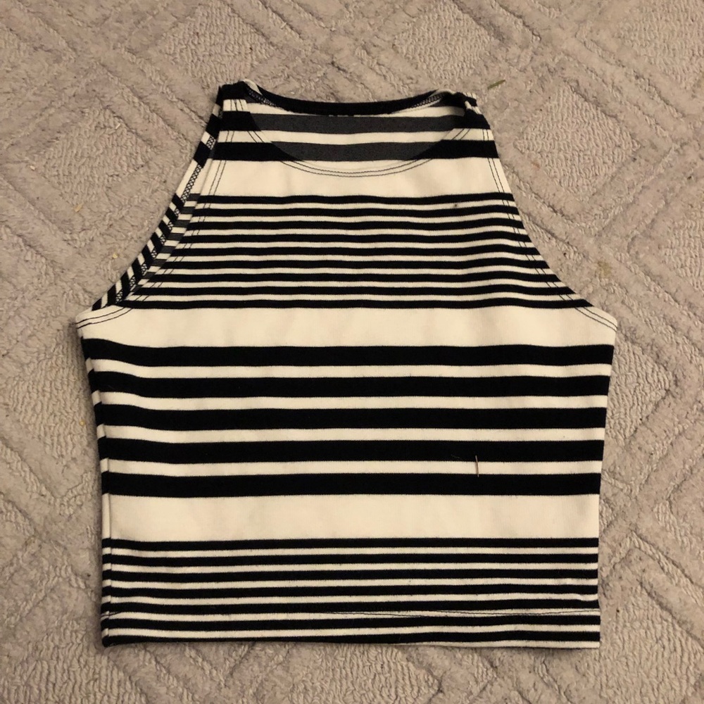 AMERICAN APPAREL Stripped Black and White Crop Top